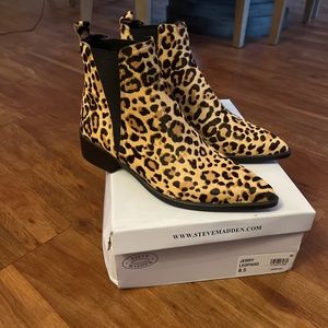 Steven Madden Jerry booties -leopard